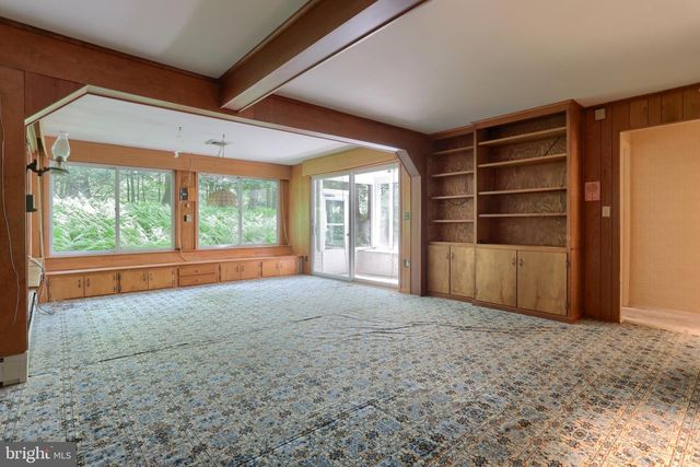 36 BROWNSTONE DR, Hershey, PA 17033