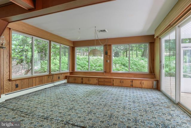 36 BROWNSTONE DR, Hershey, PA 17033