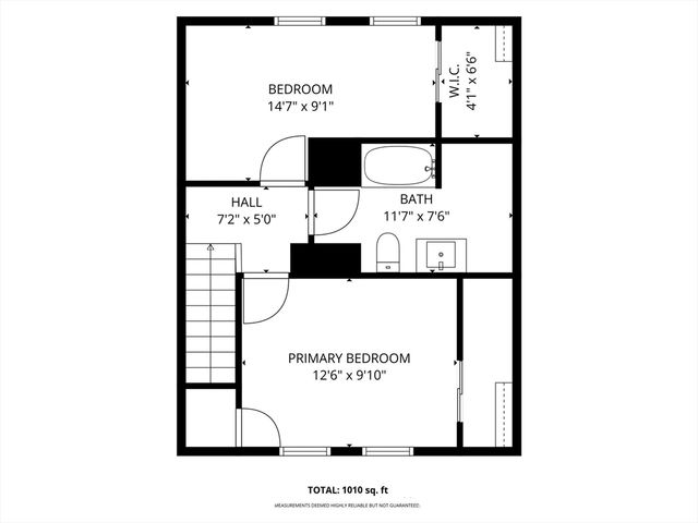 17 Temple St, Palmer, MA 01069