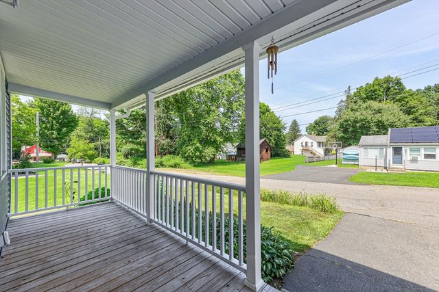 17 Temple St, Palmer, MA 01069