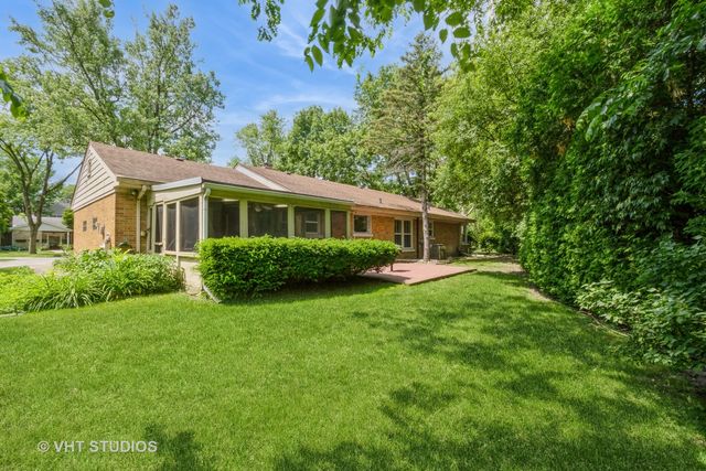 2601 Gordon Drive, Flossmoor, IL 60422