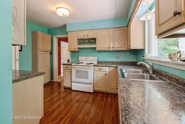 2601 Gordon Drive, Flossmoor, IL 60422