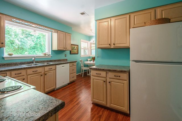 2601 Gordon Drive, Flossmoor, IL 60422