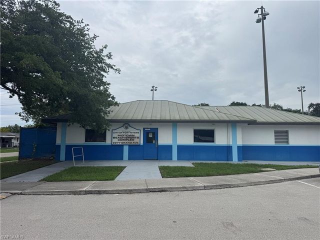 2324 Grand AVE, Fort Myers, FL 33901