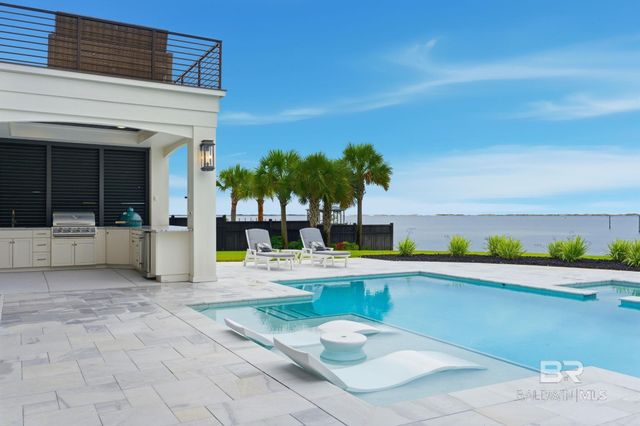 11704 Chanticleer Court, Pensacola, FL 32507