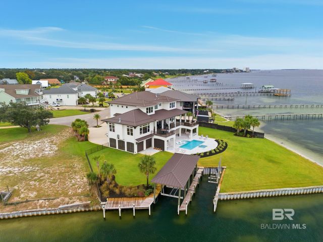 11704 Chanticleer Court, Pensacola, FL 32507