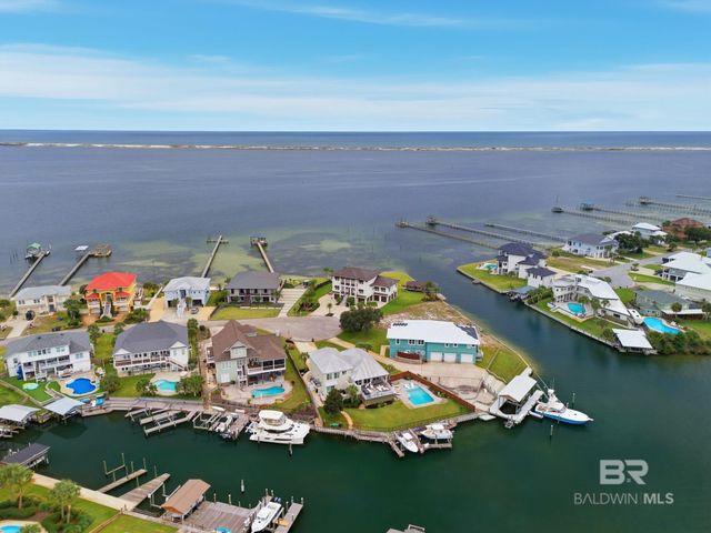 11704 Chanticleer Court, Pensacola, FL 32507