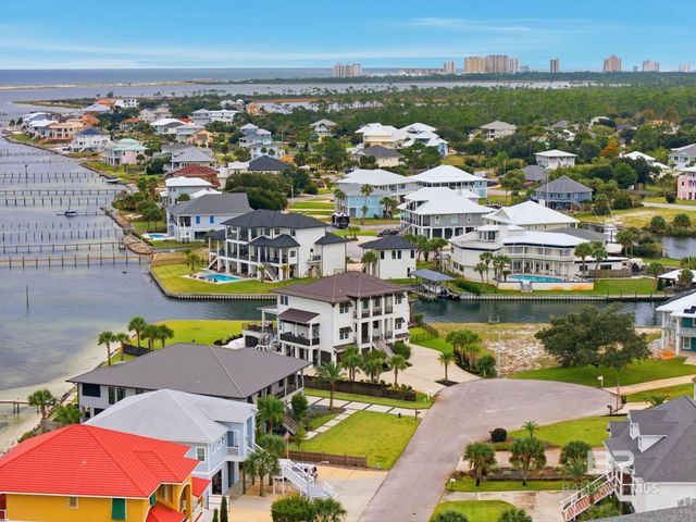 11704 Chanticleer Court, Pensacola, FL 32507