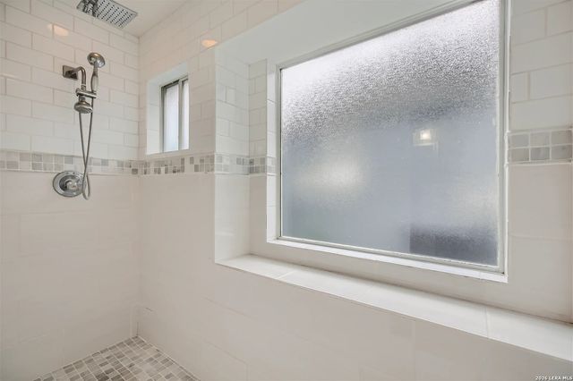 16815 Brookwood, San Antonio, TX 78248