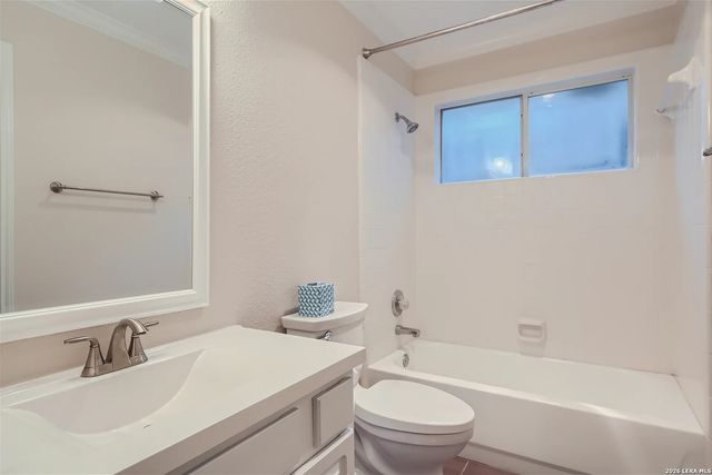 16815 Brookwood, San Antonio, TX 78248