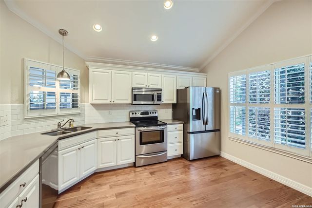 16815 Brookwood, San Antonio, TX 78248