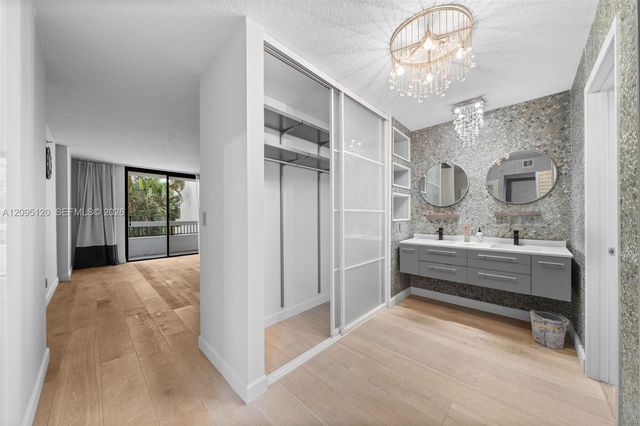 23200 Camino Del Mar 305, Boca Raton, FL 33433