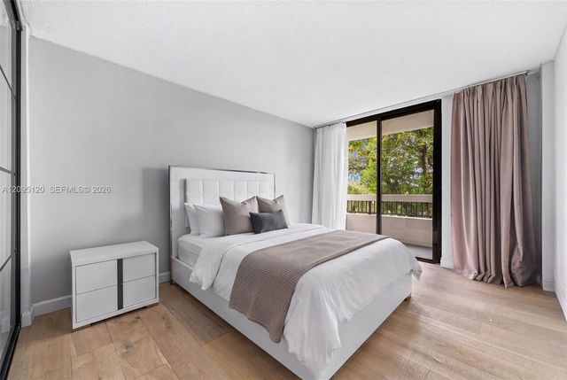 23200 Camino Del Mar 305, Boca Raton, FL 33433