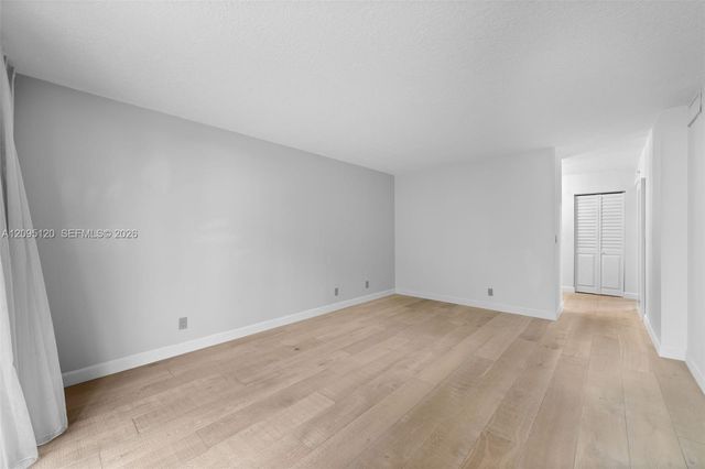23200 Camino Del Mar 305, Boca Raton, FL 33433