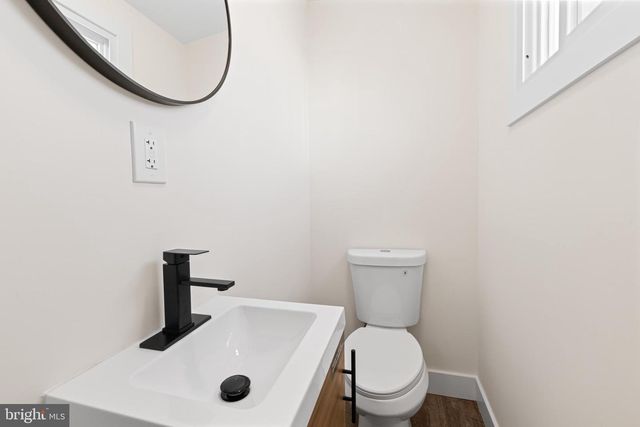 3921 PENNSGROVE ST, Philadelphia, PA 19104