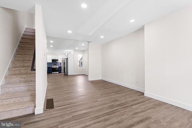 3921 PENNSGROVE ST, Philadelphia, PA 19104