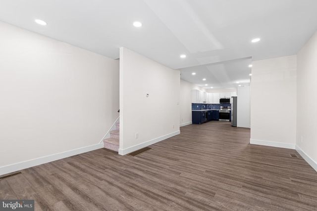 3921 PENNSGROVE ST, Philadelphia, PA 19104