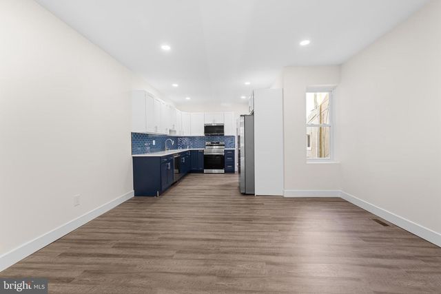 3921 PENNSGROVE ST, Philadelphia, PA 19104