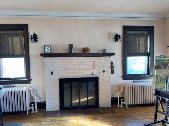 1438 Stanford Avenue, Saint Paul, MN 55105