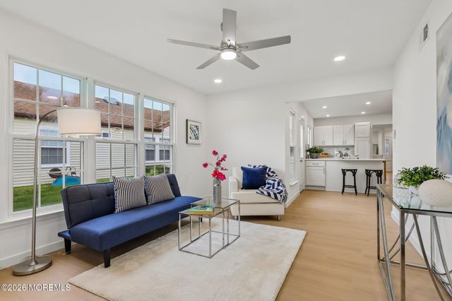 73 Red Hill Road, Manchester, NJ 08759