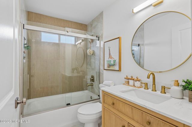 73 Red Hill Road, Manchester, NJ 08759