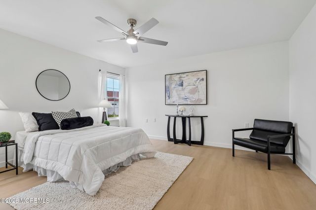 73 Red Hill Road, Manchester, NJ 08759