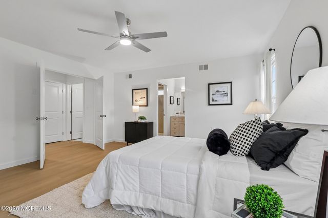 73 Red Hill Road, Manchester, NJ 08759