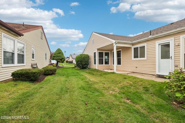 73 Red Hill Road, Manchester, NJ 08759