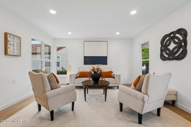 73 Red Hill Road, Manchester, NJ 08759