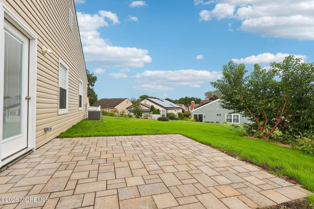 73 Red Hill Road, Manchester, NJ 08759