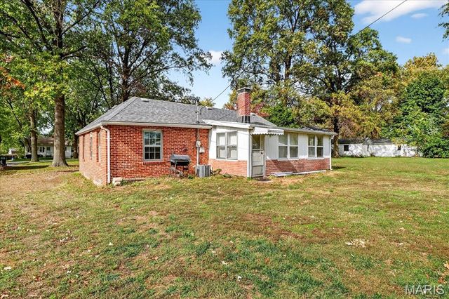 40 Irene Drive, Belleville, IL 62226