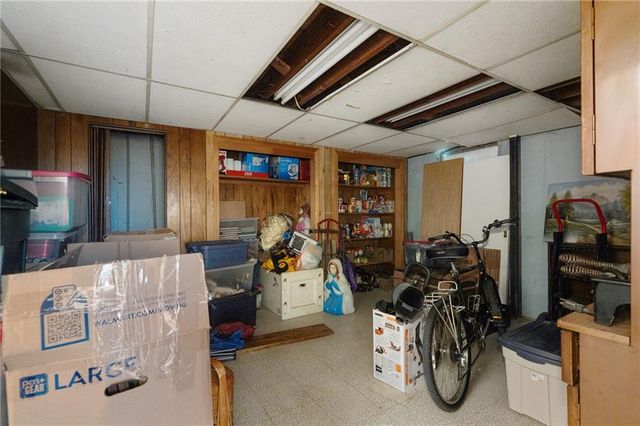 1729 N McCoy Street, Independence, MO 64050
