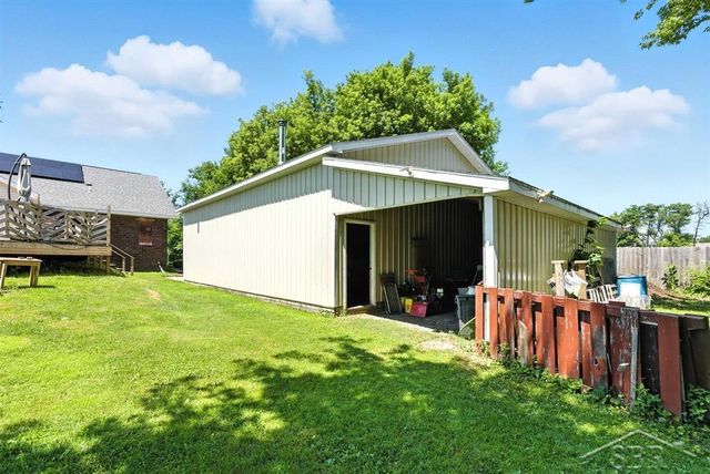 2515 S Eleven Mile Road, Beaver Twp, MI 48611