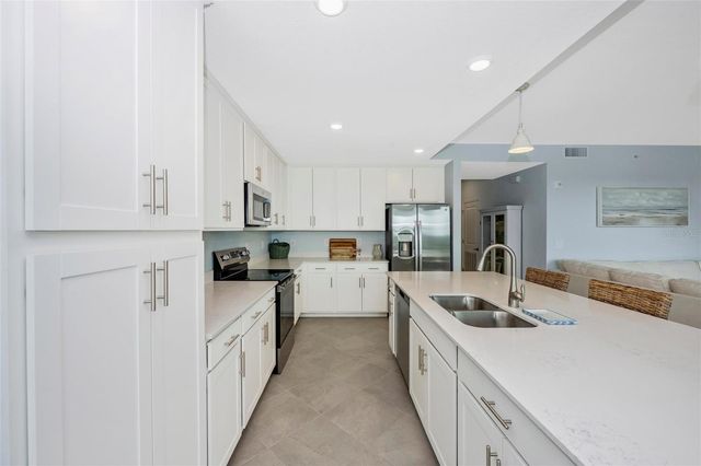 17655 OPAL SAND DRIVE 203, Venice, FL 34293