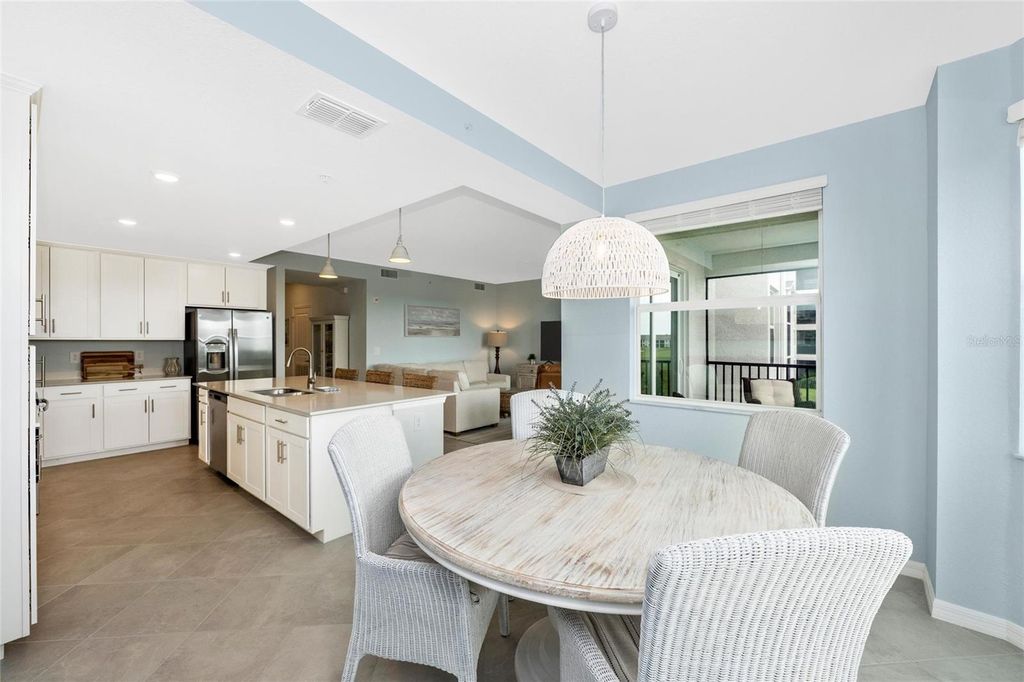Image 13 of property listing at 17655 OPAL SAND DRIVE 203, Venice, FL 34293