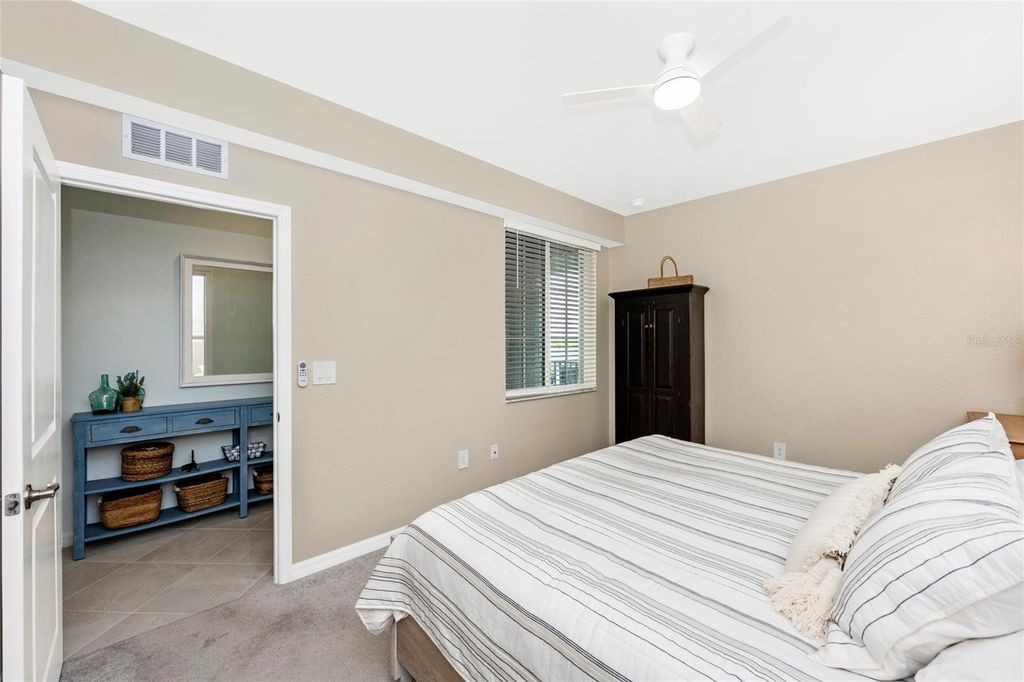 Image 25 of property listing at 17655 OPAL SAND DRIVE 203, Venice, FL 34293