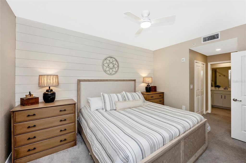 Image 26 of property listing at 17655 OPAL SAND DRIVE 203, Venice, FL 34293
