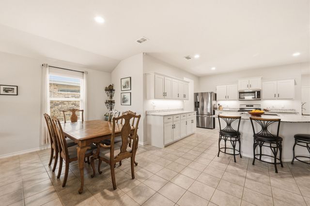 601 Emmons Creek Street, Justin, TX 76247