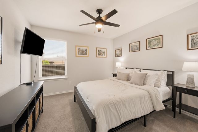 601 Emmons Creek Street, Justin, TX 76247