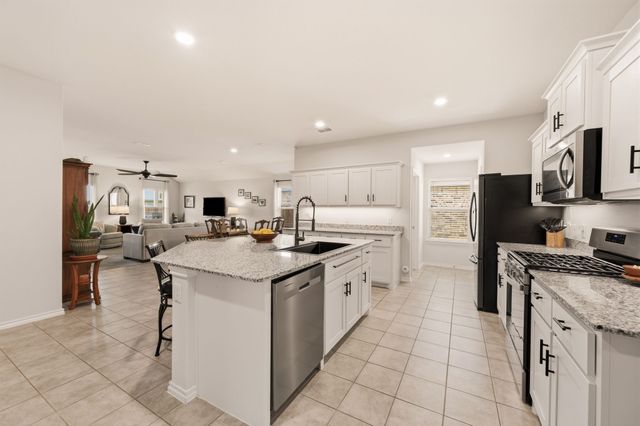601 Emmons Creek Street, Justin, TX 76247