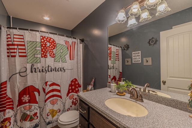 4701 S 28th, Paragould, AR 72450