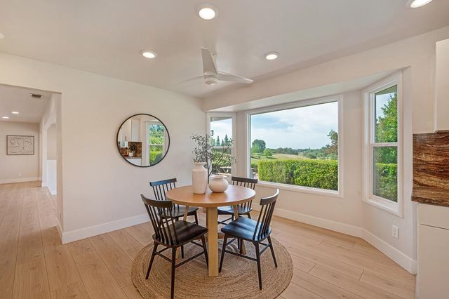 2495 Meadow Creek Rd, Lincoln, CA 95648