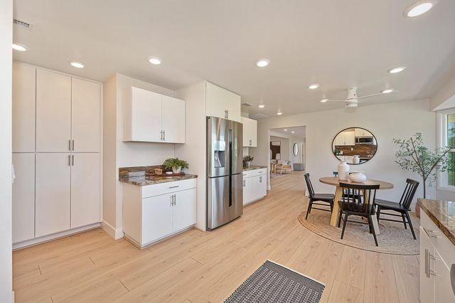 2495 Meadow Creek Rd, Lincoln, CA 95648