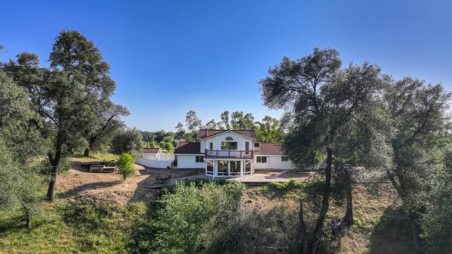 2495 Meadow Creek Rd, Lincoln, CA 95648