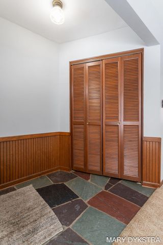 409 W Lakewood Boulevard, Holland, MI 49424