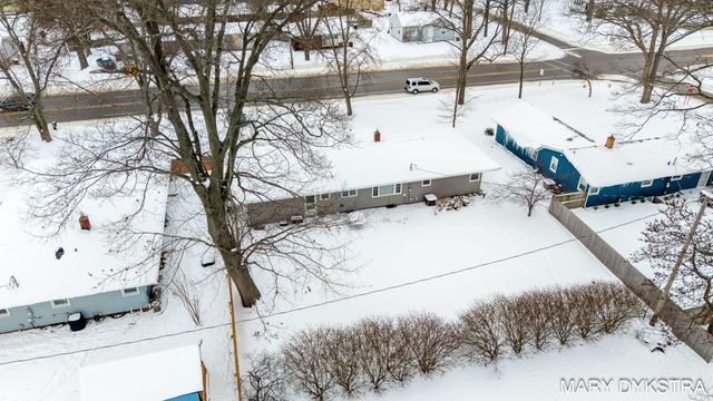 409 W Lakewood Boulevard, Holland, MI 49424