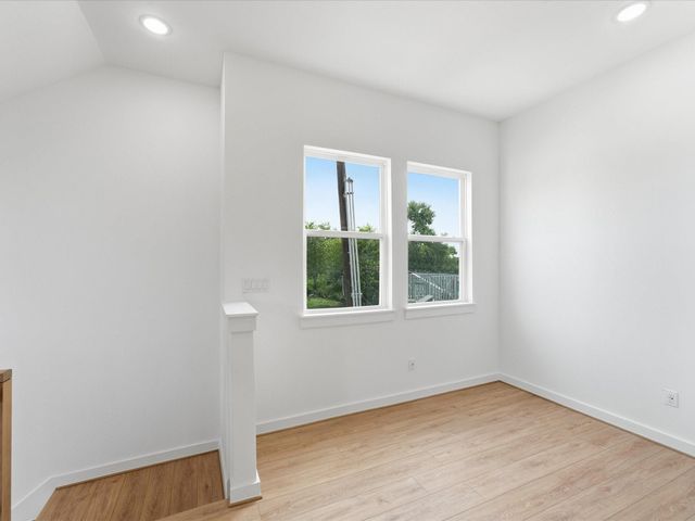 7453 Lasalette Street, Houston, TX 77021