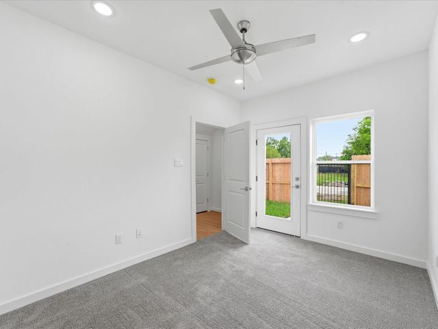 7453 Lasalette Street, Houston, TX 77021
