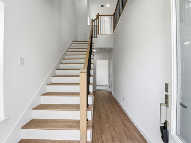 7453 Lasalette Street, Houston, TX 77021