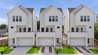7453 Lasalette Street, Houston, TX 77021